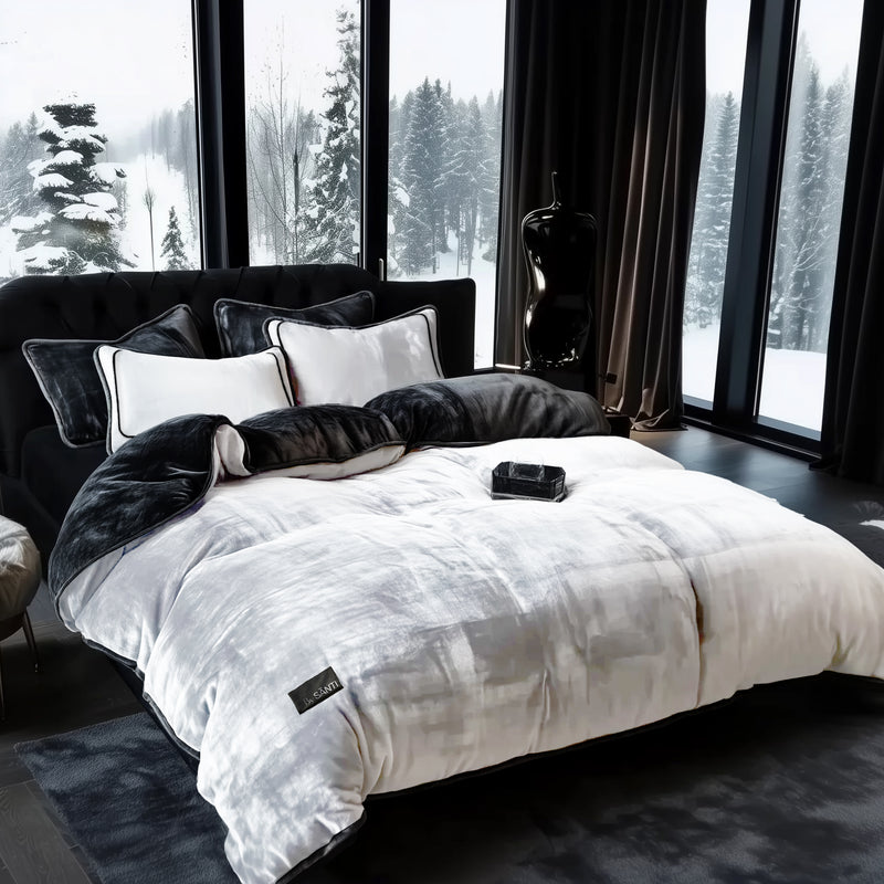 The Velós Lux Velvet Winter Bedding Set